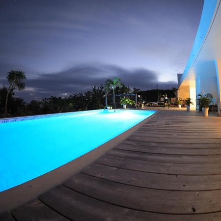 Blue Suites Hanamuro On The Beach Zamami Esterno foto