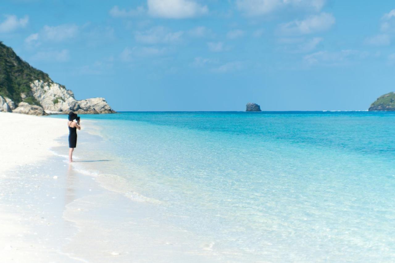 Blue Suites Hanamuro On The Beach Zamami Esterno foto